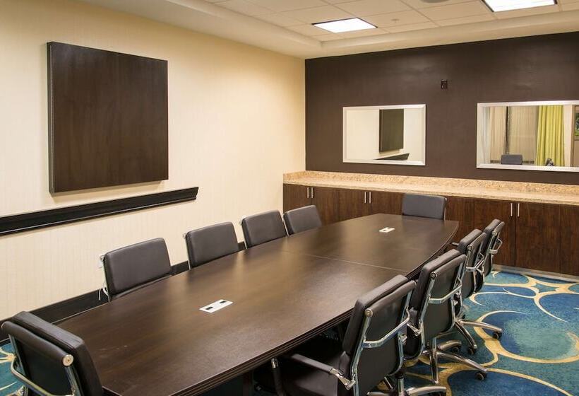 فندق Hampton Inn & Suites Gulfport I10