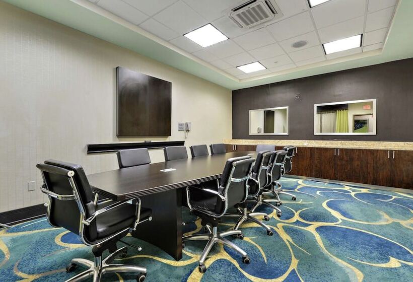 فندق Hampton Inn & Suites Gulfport I10