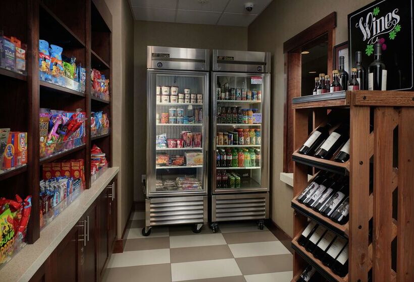 هتل Hampton Inn & Suites Portland/vancouver