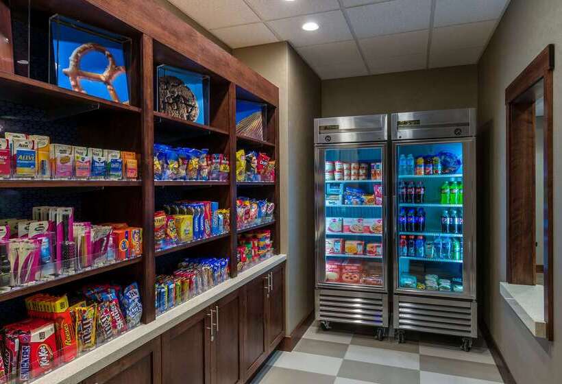 هتل Hampton Inn & Suites Portland/vancouver