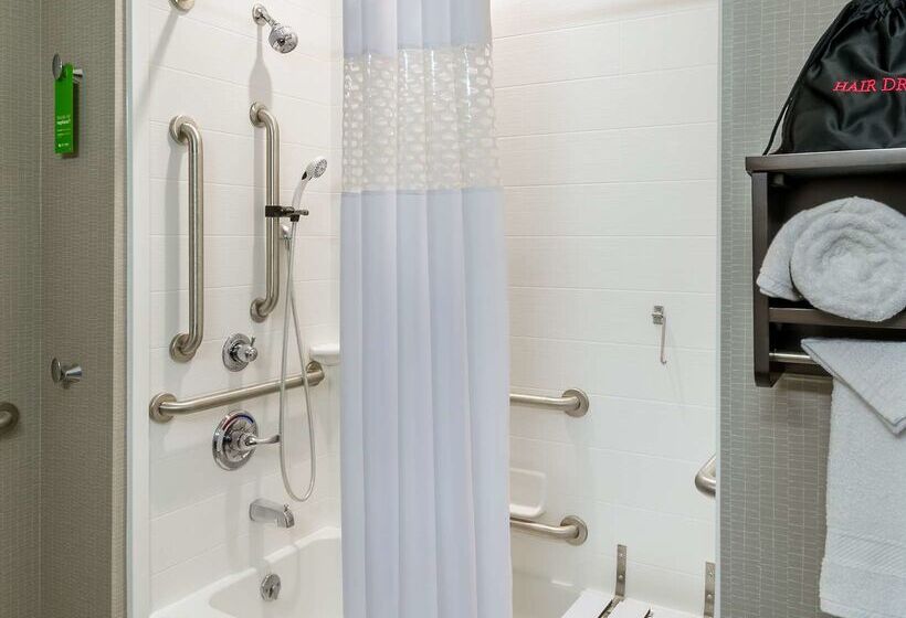 هتل Hampton Inn & Suites Portland/vancouver