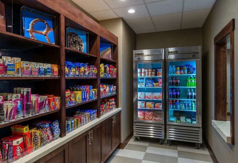 هتل Hampton Inn & Suites Portland/vancouver