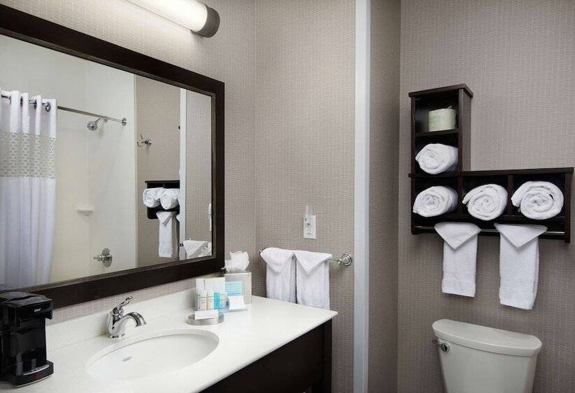 هتل Hampton Inn & Suites Portland/vancouver