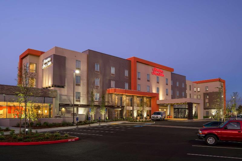 هتل Hampton Inn & Suites Portland/vancouver