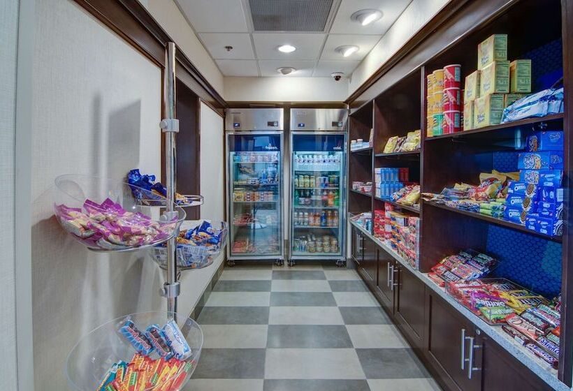 Отель Hampton Inn & Suites Trophy Club  Fort Worth North