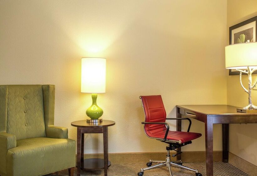 فندق Hampton Inn & Suites Williamsport - Faxon Exit
