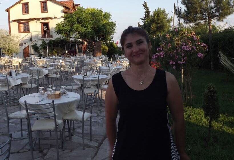 هتل Hamsilos Apart