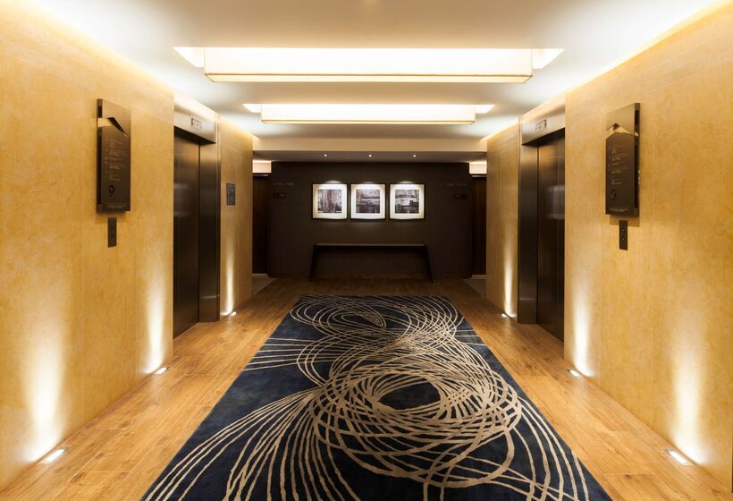 ホテル Hilton Mexico City Santa Fe