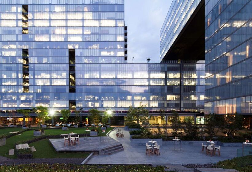 ホテル Hilton Mexico City Santa Fe