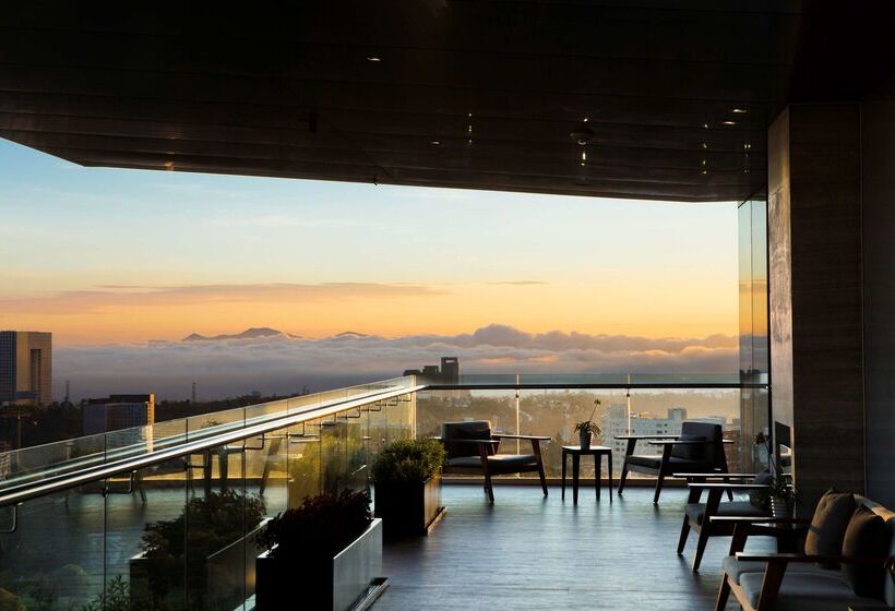 ホテル Hilton Mexico City Santa Fe