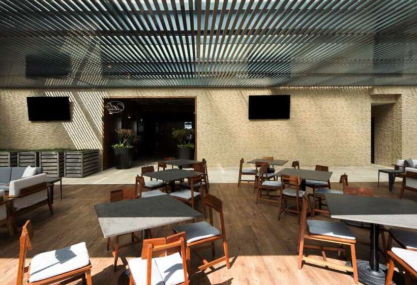 ホテル Hilton Mexico City Santa Fe