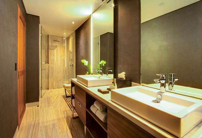 ホテル Hilton Mexico City Santa Fe