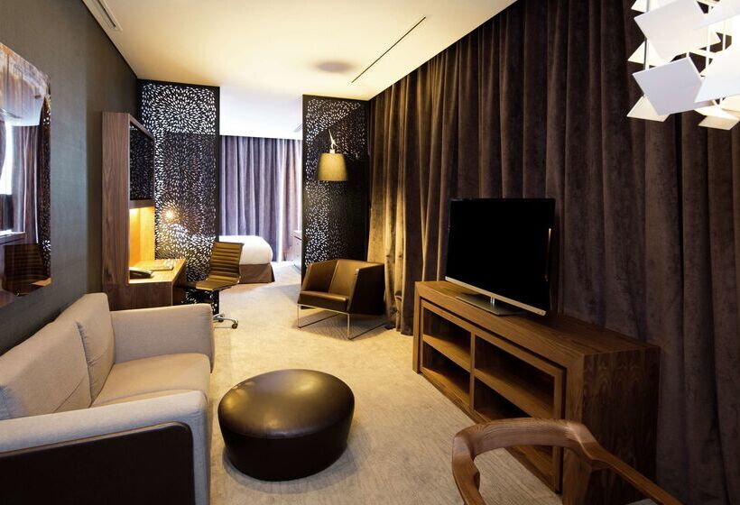 ホテル Hilton Mexico City Santa Fe