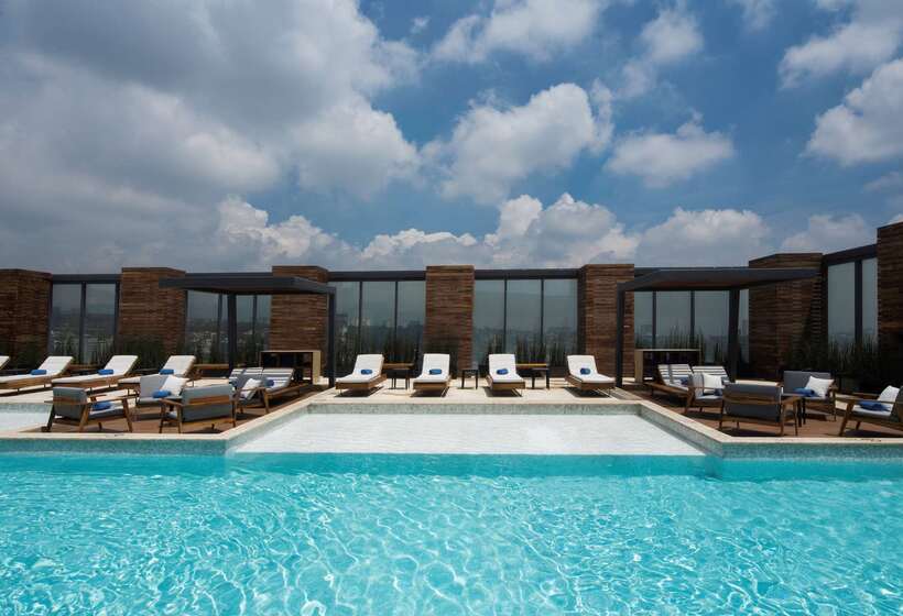 ホテル Hilton Mexico City Santa Fe