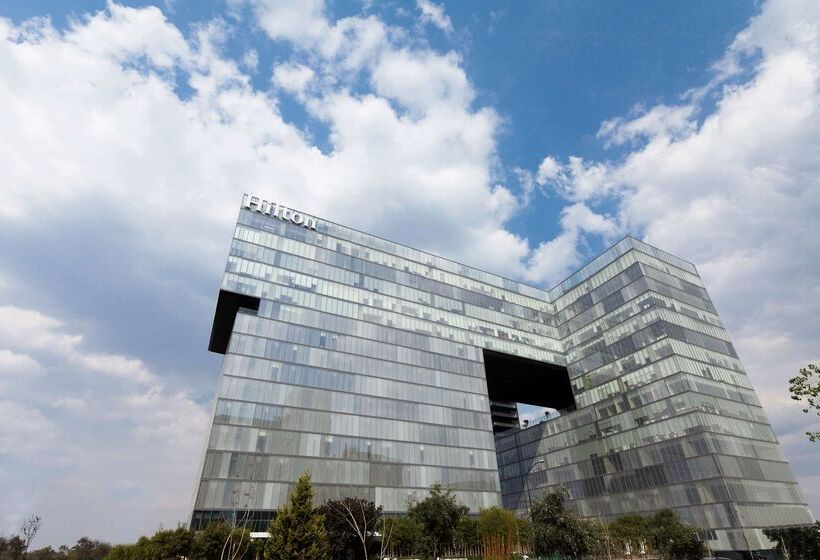 ホテル Hilton Mexico City Santa Fe