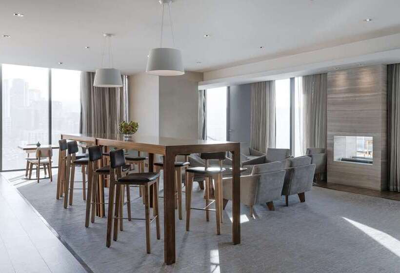 ホテル Hilton Mexico City Santa Fe