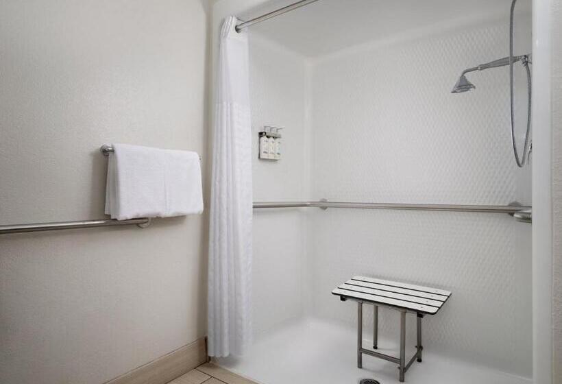 בית מלון כפרי Holiday Inn Express And Suites New Orleans Airport, An Ihg