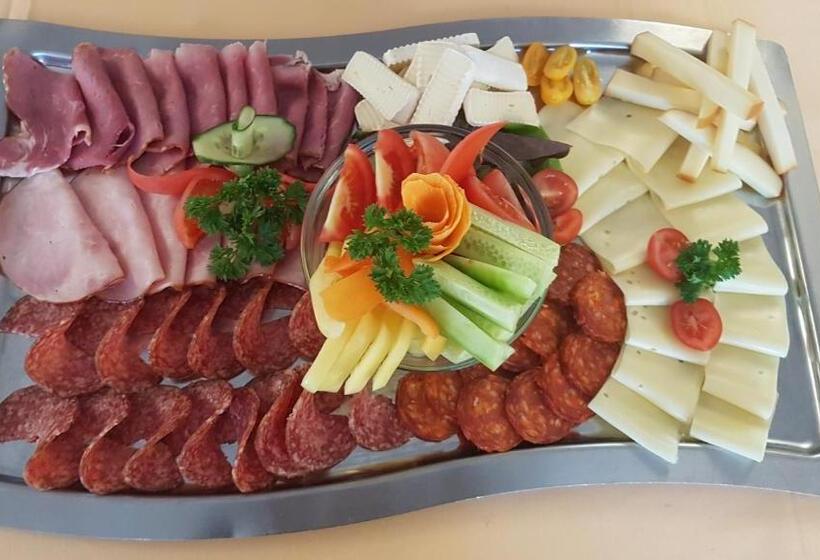 فندق Három Gúnár