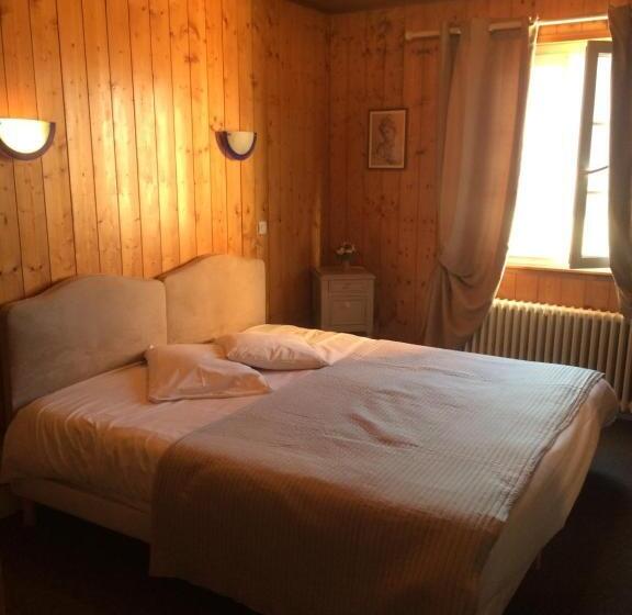 Отель Hôtel La Vallée