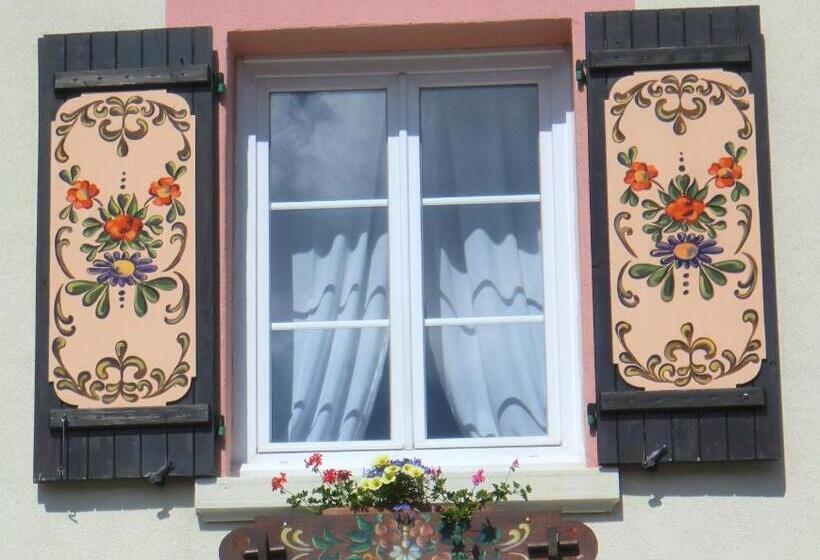 Отель Hôtel La Vallée