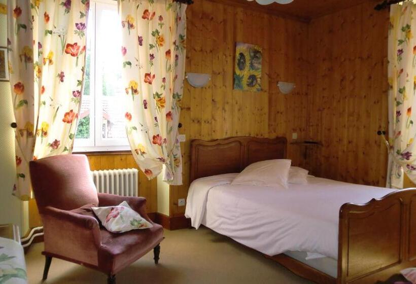 Отель Hôtel La Vallée