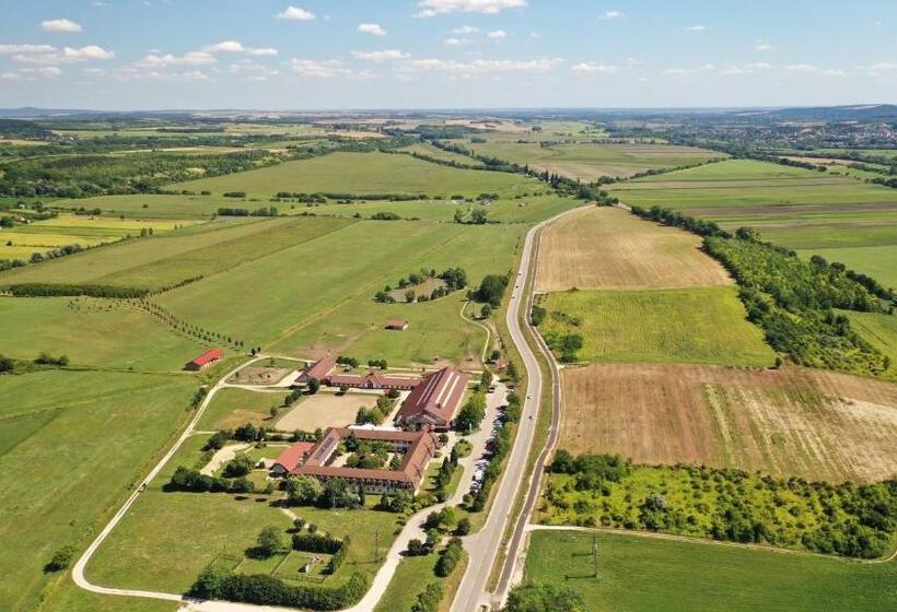 فندق Hétkúti Wellness