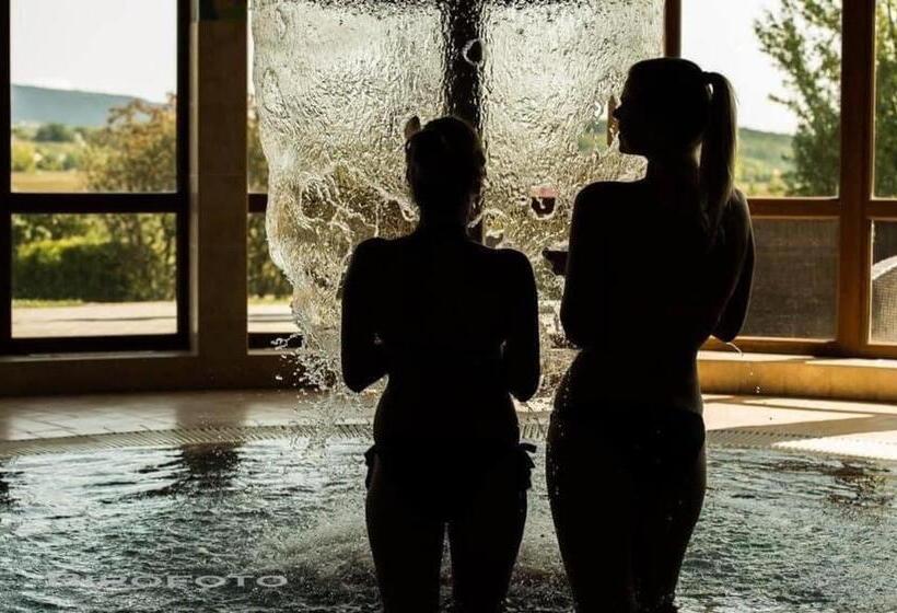 فندق Hétkúti Wellness