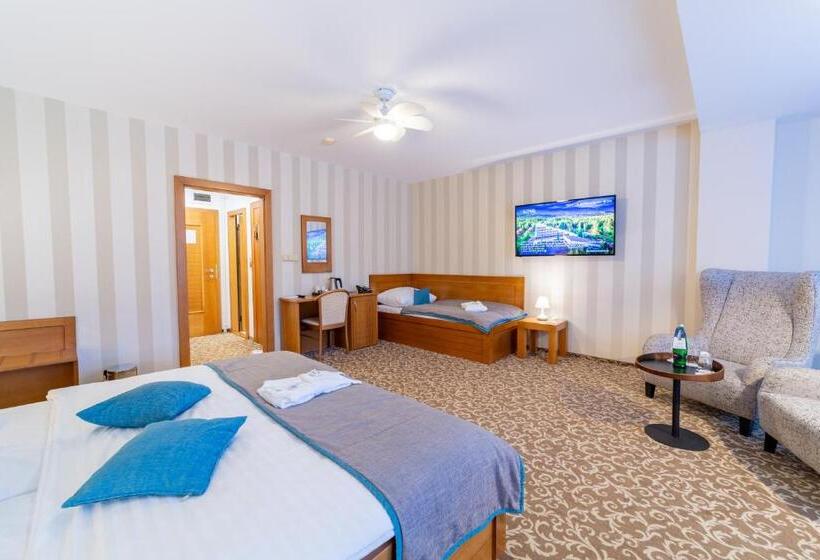 فندق Kontakt Wellness