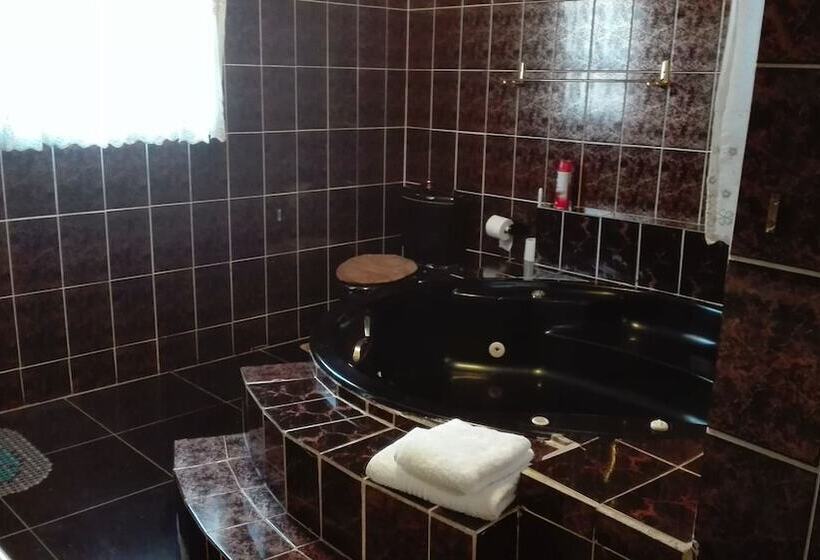 Отель Lapeng Village