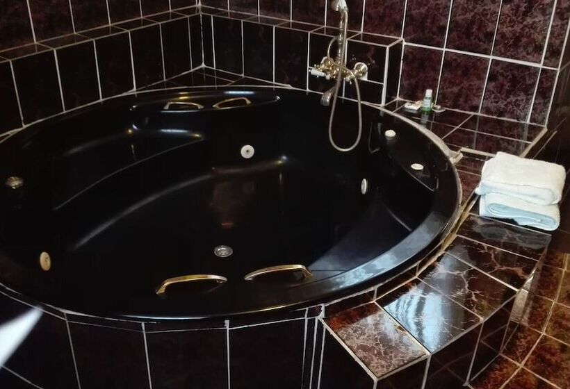 Отель Lapeng Village