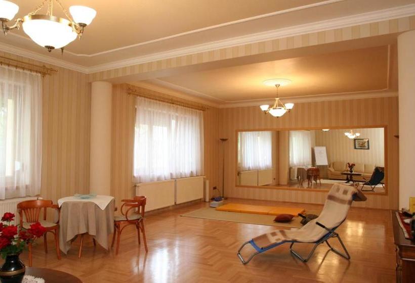 فندق élet Es Energia Egészségjavító Szalon