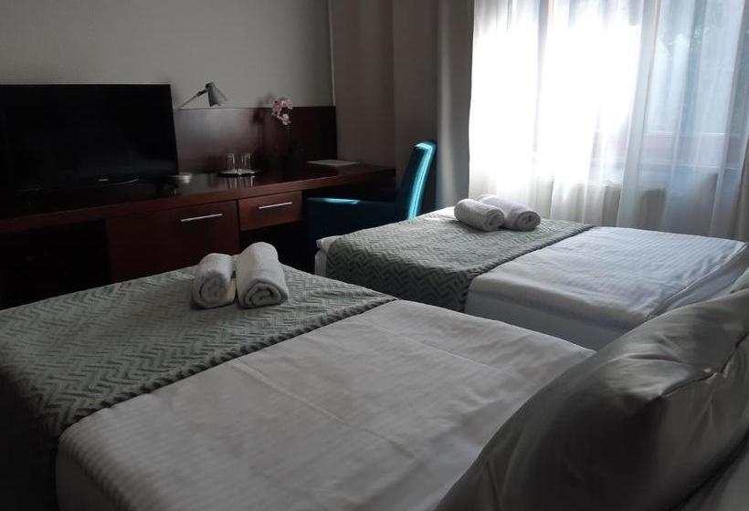 London Boutique Hotel & Restaurant