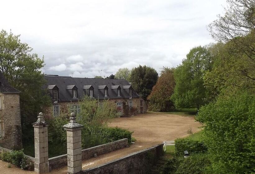 فندق Manoir De Rouessé