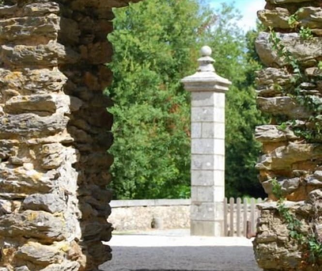 فندق Manoir De Rouessé