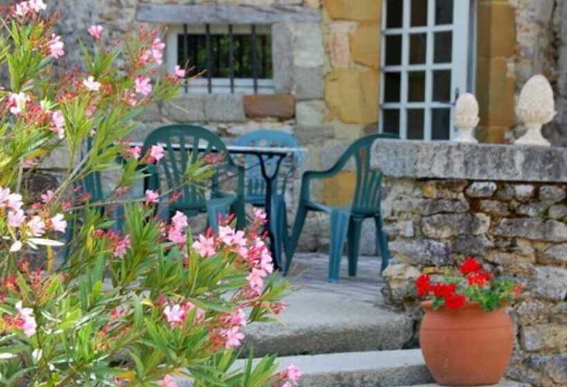 فندق Manoir De Rouessé