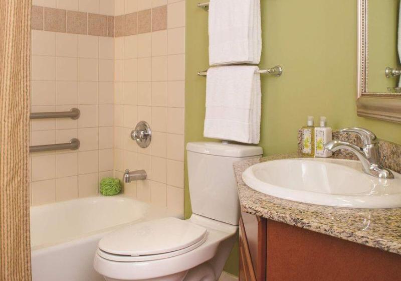 בית מלון כפרי Marriott's Harbour Point And Sunset Pointe At Shelter Cove