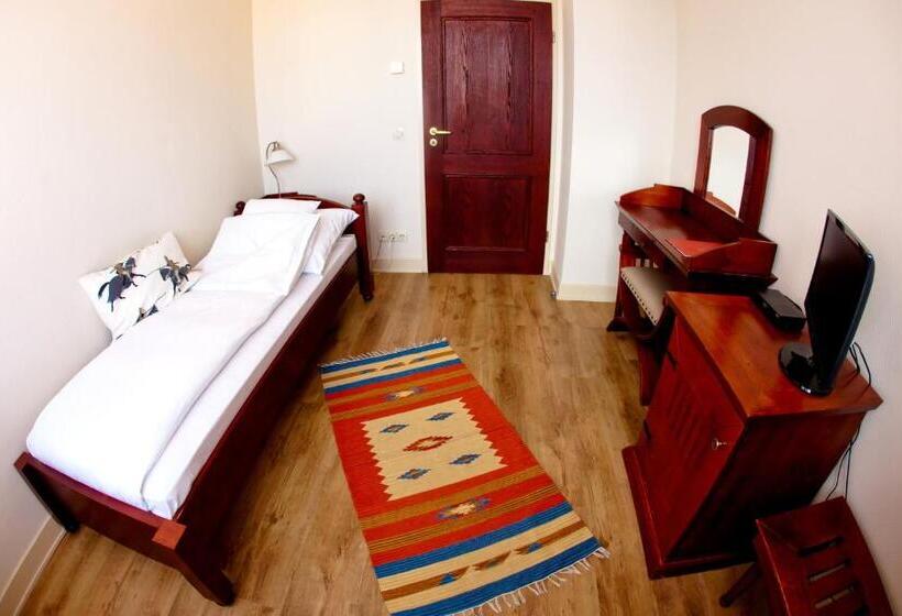 Отель Mathias Rex