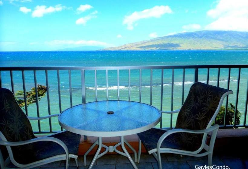 Отель Menehune Shores