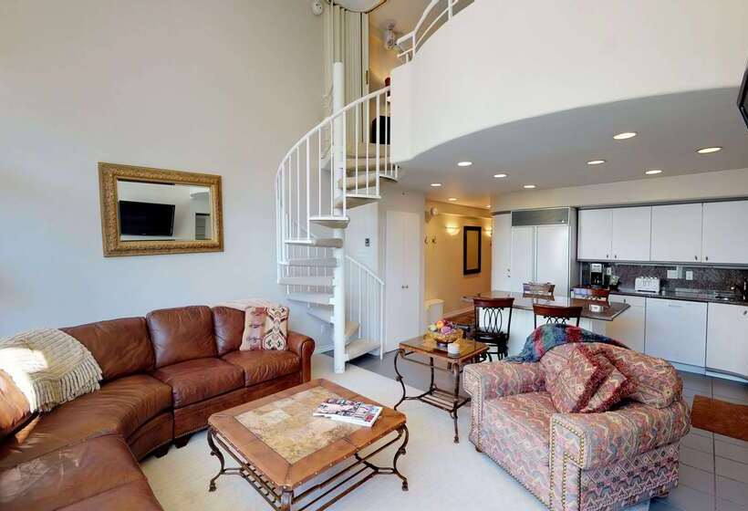 Отель Montaneros In Vail