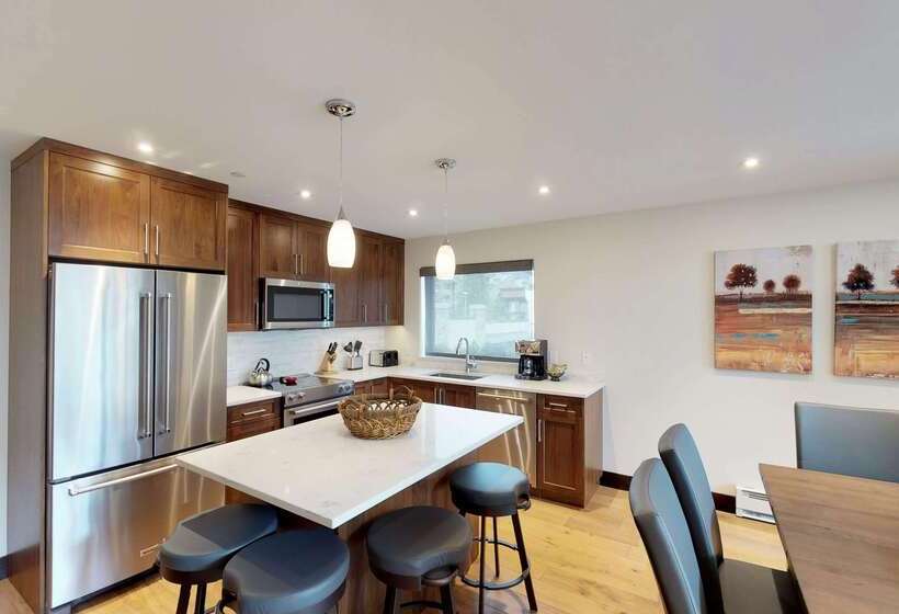 ホテル Montaneros In Vail