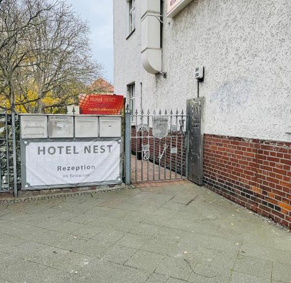 هتل Nest
