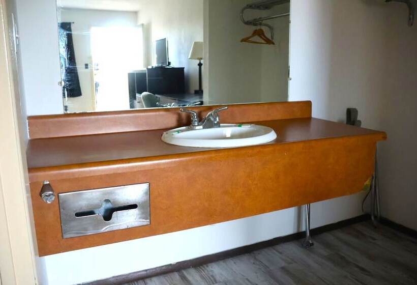 酒店 O Oskaloosa  Hwy 63/92