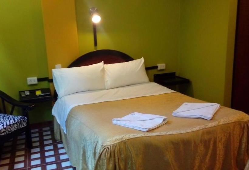 ホテル Ollanta Inn