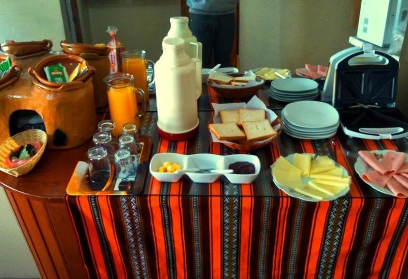 ホテル Ollanta Inn