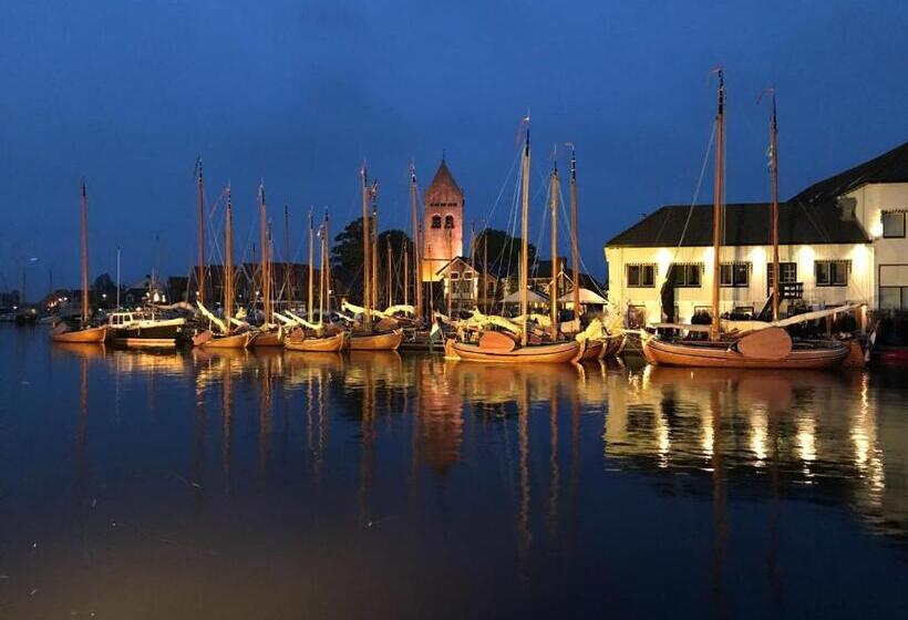 בית מלון כפרי Oostergoo