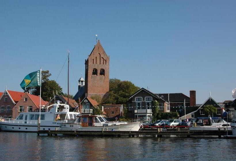 בית מלון כפרי Oostergoo