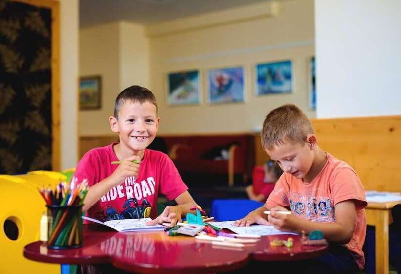 هتل Planja   Rogla