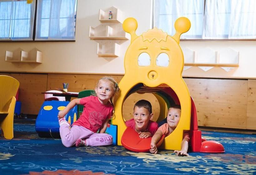 هتل Planja   Rogla