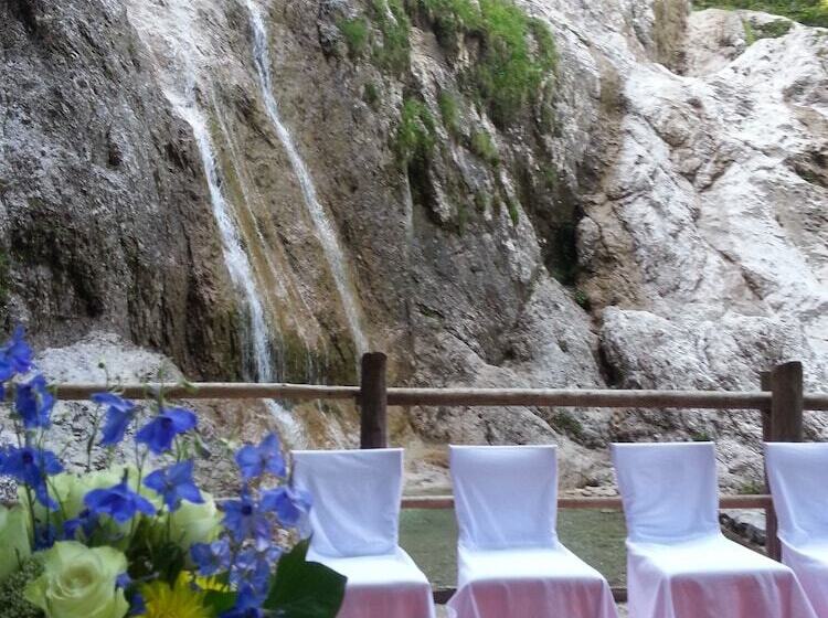 هتل Plesnik Logarska Dolina