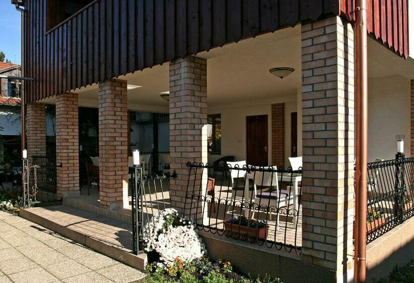 ホテル Polgár Panzió